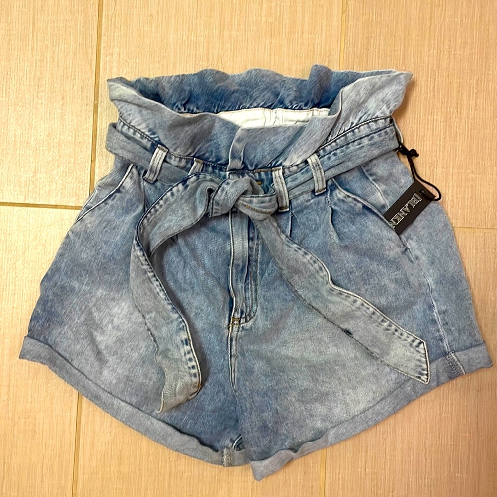 NEW BLANK NYC Paperbag Waist Soft Demin Shorts